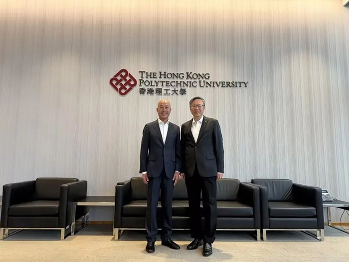 El presidente Wang Dawu con Teng Jinguang, presidente de la Universidad Polit&eacute;cnica de Hong Kong.