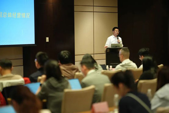 Wei Qinghong analiza el rendimiento operativo de Fuda Alloy.