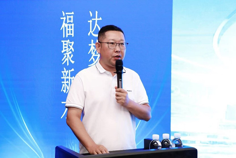 Comentarios de Song Zhenyang