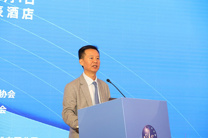 Liu Zhonghui, vicepresidente de la Cámara de Comercio de Importadores y Exportadores de Metales, Minerales y Productos Químicos de China