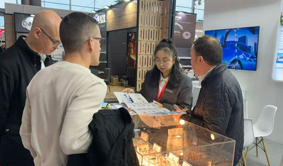 Fudar Alloy se presenta en los principales foros y exposiciones internacionales de la industria.
